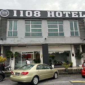 1108 Hotel Sungkai